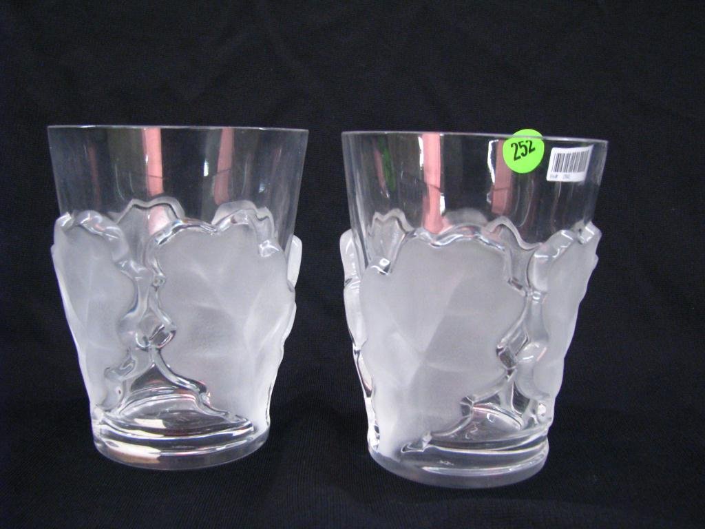Set of Nineteen Lalique Leaf Tumblers: A set of nineteen Lalique leaf tumblers