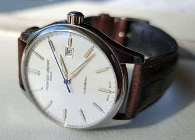 Frederique Constant Classics Collection, Papers