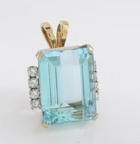 14K Yellow Gold Aquamarine, Diamond Pendant