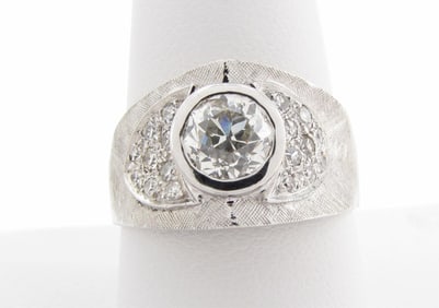 14K White Gold Diamond Ring