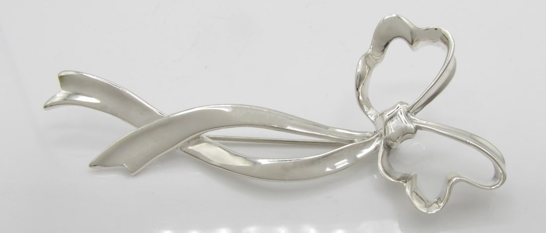 Tiffany & Co Sterling Bow Brooch (1 of 2)