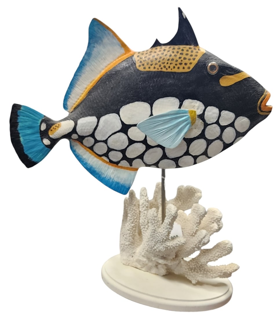 Denis C Lee Tropical Fish Sculpture: Denis C Lee (MI/IN, 1939-2023), sculpture of tropical fish, composition, on a coral style base on wood plinth, assembled dimensions- 20"h x 18.5"l x 8.5"w, (fish can be removed from base for transport
