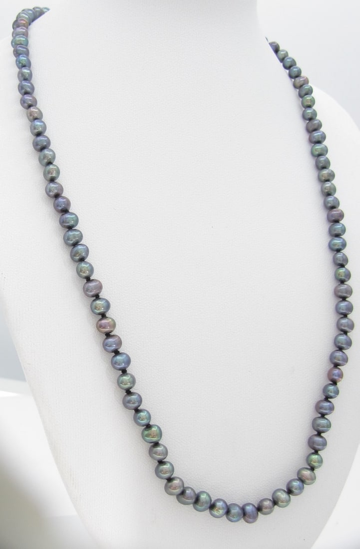 Black Pearl Necklace with 14K Yellow Gold Clasp (1 of 3)