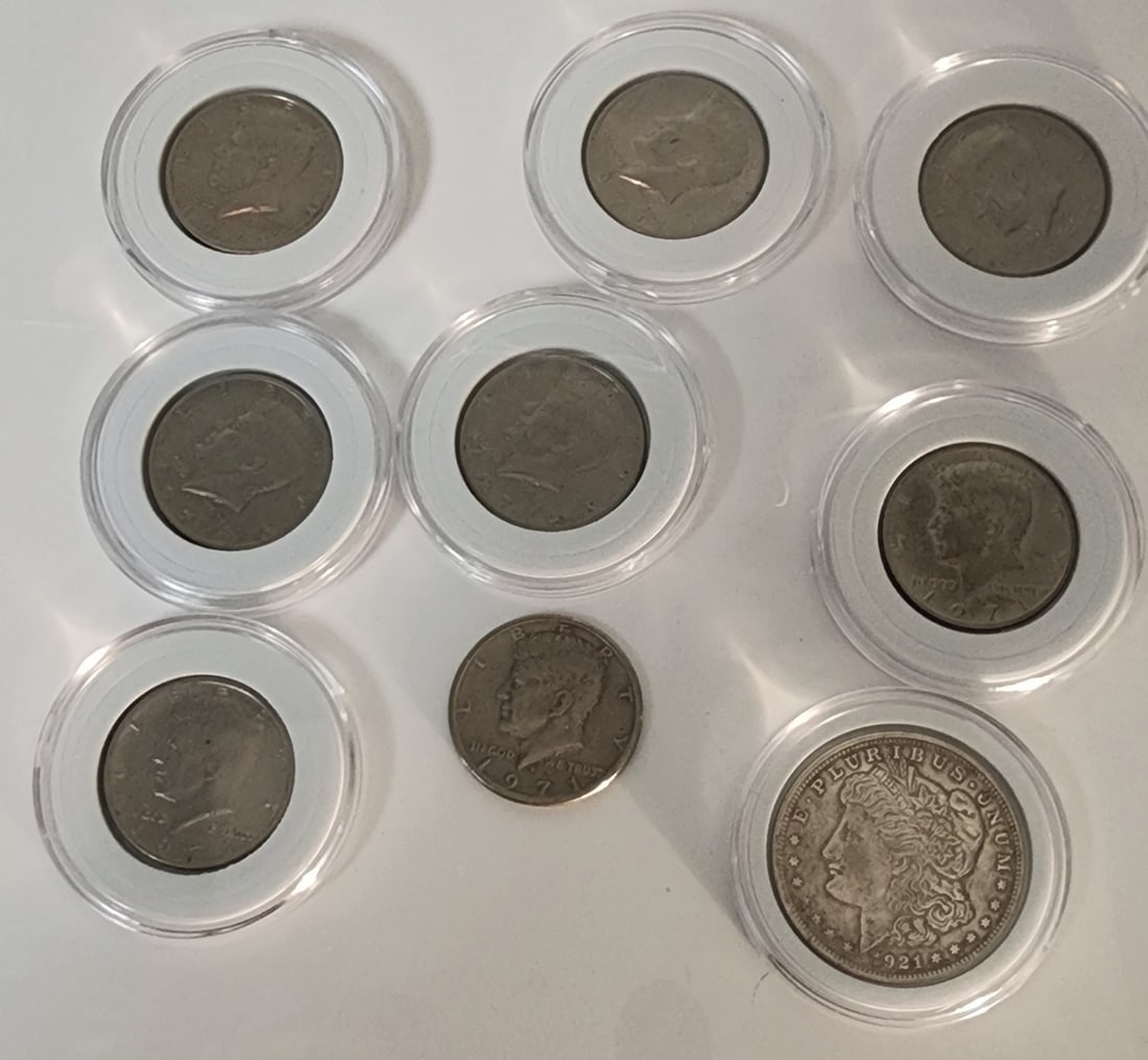 1921 Morgan Dollar, and (8) 1971 Kennedy Half: 1921-NM Morgan Dollar, and (8) 1971 Kennedy Half dollars
