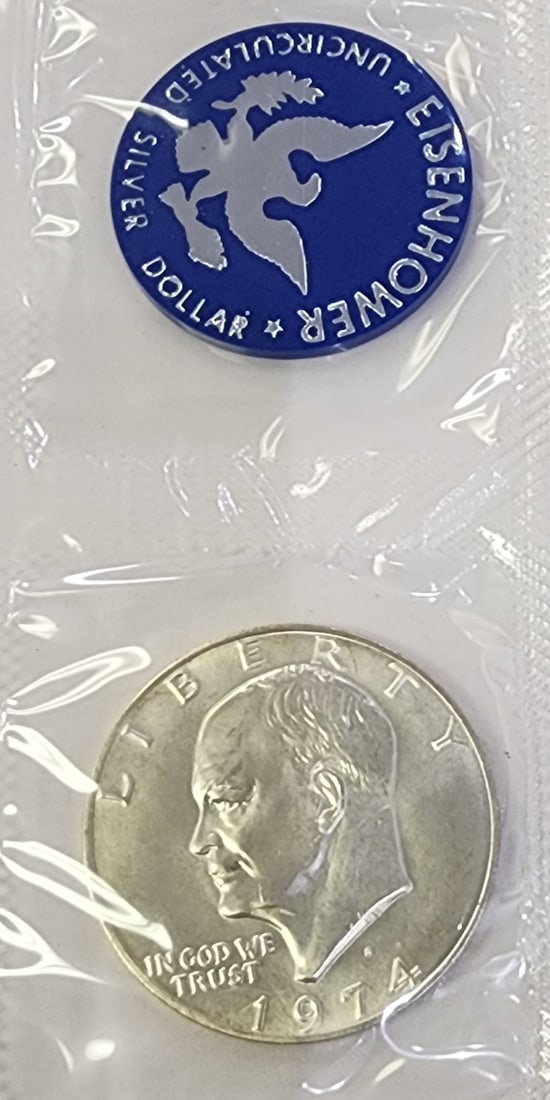 (19) Unc Eisenhower 40% Silver Dollars - 8