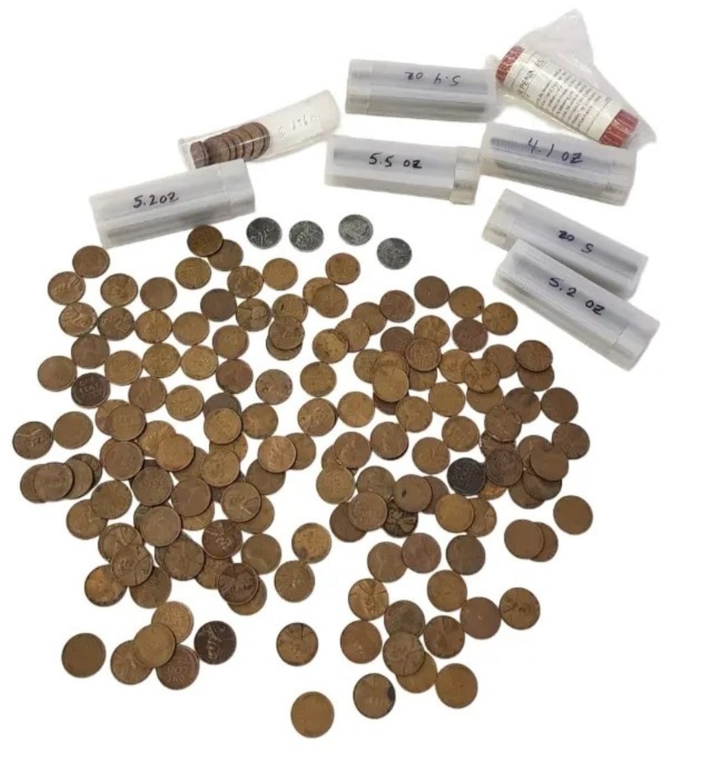 Opportunity Lot- Vintage Wheat Pennies: Opportunity Lot- Vintage Wheat Pennies, most from 1930s, 1940s, 1950s, a few from 1920s, some in tubes most are loose, and including 4 steel pennies, and one roll of pennies inclusive of 1909-1958 in