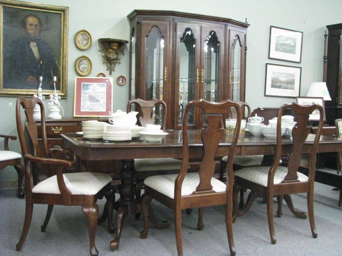 Keller Furniture Dining Room Suite