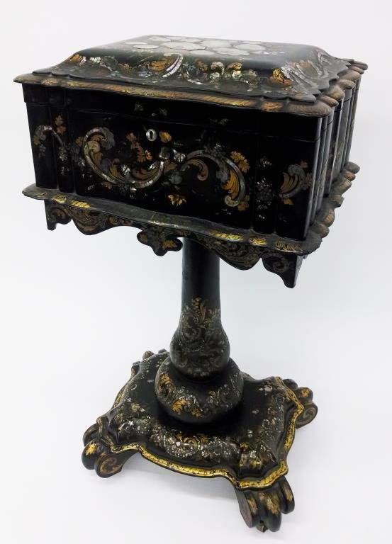 Jennings and Bettridge Papier Mache Tea Poy: Jennings and Bettridge Victorian papier mache serpentine tea poy, with mother of pearl inlay and painted decoration, tea poy has hinged lid with fitted interior and two matching tea boxes, descending 