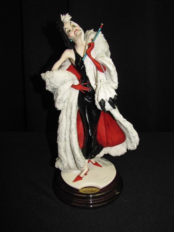G Armani Disney Sculpture "Cruella De Vil": Giuseppe Armani Disney sculpture "Cruelle De Vil", 1503C, Limited Edition #273/750