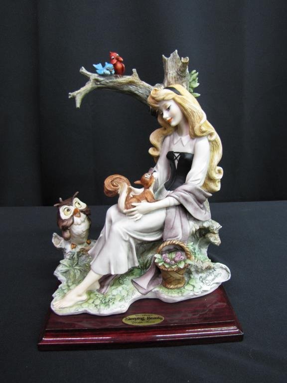 G Armani Disney Sculpture "Sleeping Beauty": Giuseppe Armani Disney sculpture "Sleeping Beauty", 106C, with original box