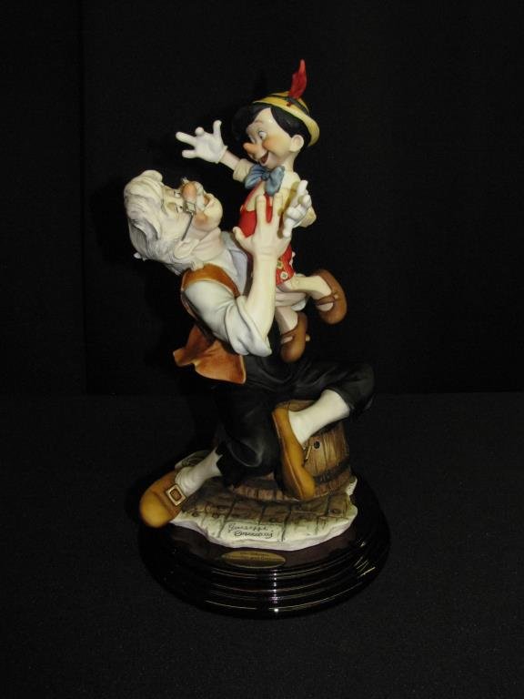 G Armani Disney Sculpture "Pinocchio & Geppetto": Giuseppe Armani Disney sculpture "Pinocchio & Geppetto", 490C, Limited Edition #918/1075, with original box