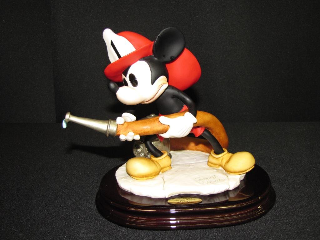 G Armani Disney Sculpture "Mickey Mouse Fireman": Giuseppe Armani Disney sculpture, "Mickey Mouse Fireman", 1601C, with original box