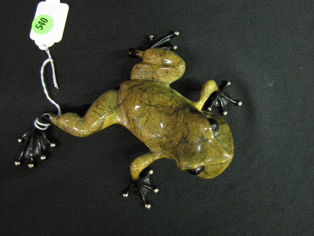 Tim Cotterill Frogman Bronze Sculpture: Tim Cotterill Frogman bronze sculpture, signed Frogman in casting, hand signed and numbered 2847/5000, copyright '02, depicting a marbled finish brown frog, 5" long