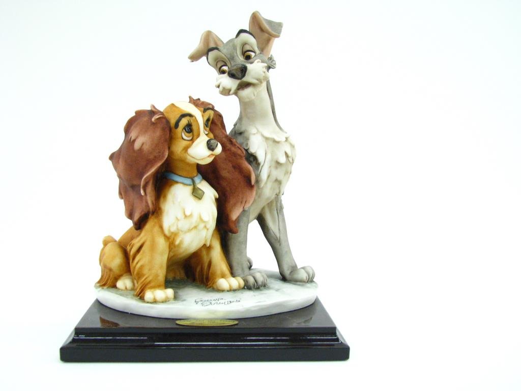 G Armani Disney Sculpture, "Lady and the Tramp": Giuseppe Armani Walt Disney Sculpture, "Lady and the Tramp", 1829C, with original box