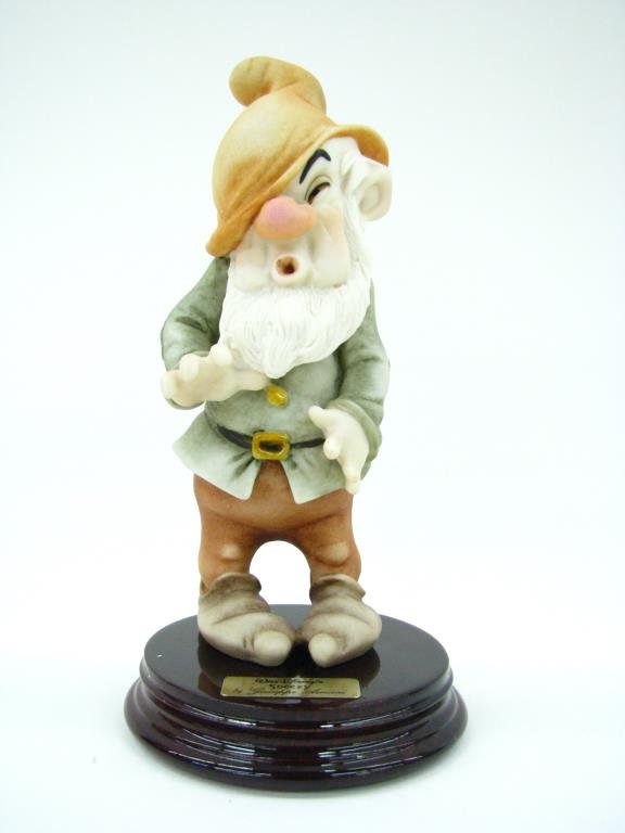 G Armani Walt Disney Sculpture, "Sneezy": Giuseppe Armani Walt Disney Sculpture, "Sneezy", #914C, with original box