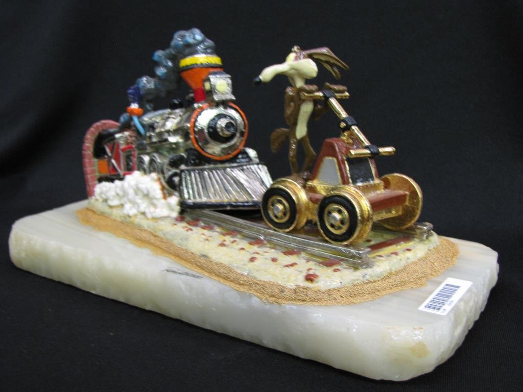 Ron Lee Warner Brothers Sculpture, "The Chase": Ron Lee Warner Brothers sculpture, "The Chase", featuring Wile E. Coyote and Roadrunner, LT485, with alabaster base and painted cast metal figures, personalized and signed, copyright 2000, edition 304