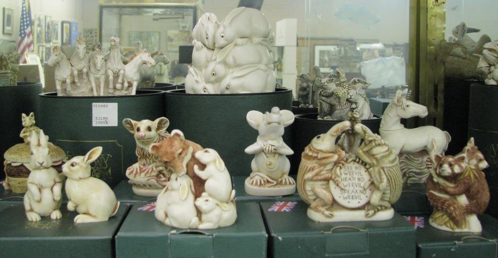 Group of Harmony Kingdom Figurines: A group of eleven Harmony Kingdom figurines including "See no Weevil"; "Heaven's Gate"; "Pure Heart"; "Pas De Deux"; "Anthony & Cleopatra"; "Feast & Firkin"; "Night Shift"; "Roadkill", 833/5000; "Terr