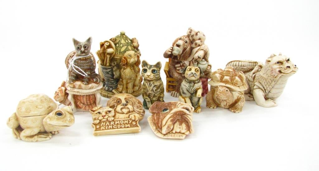 Group of 10 Harmony Kingdom Figures: Group of ten Harmony Kingdom figures, depicting various creatures, eight lidded and two lapel pins
