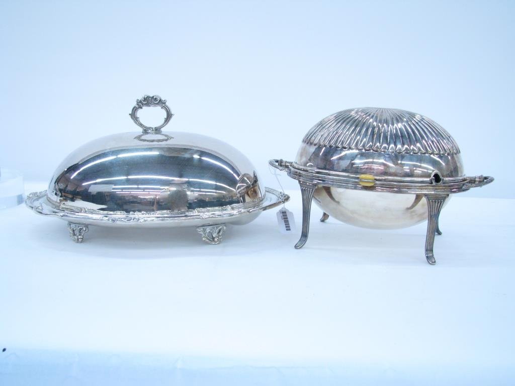 Group of Vintage Silver Plate: Group of vintage silver plate, including, an English Sheffield plate bun warmer, with Bakelite button, and an English silver domed meat tray