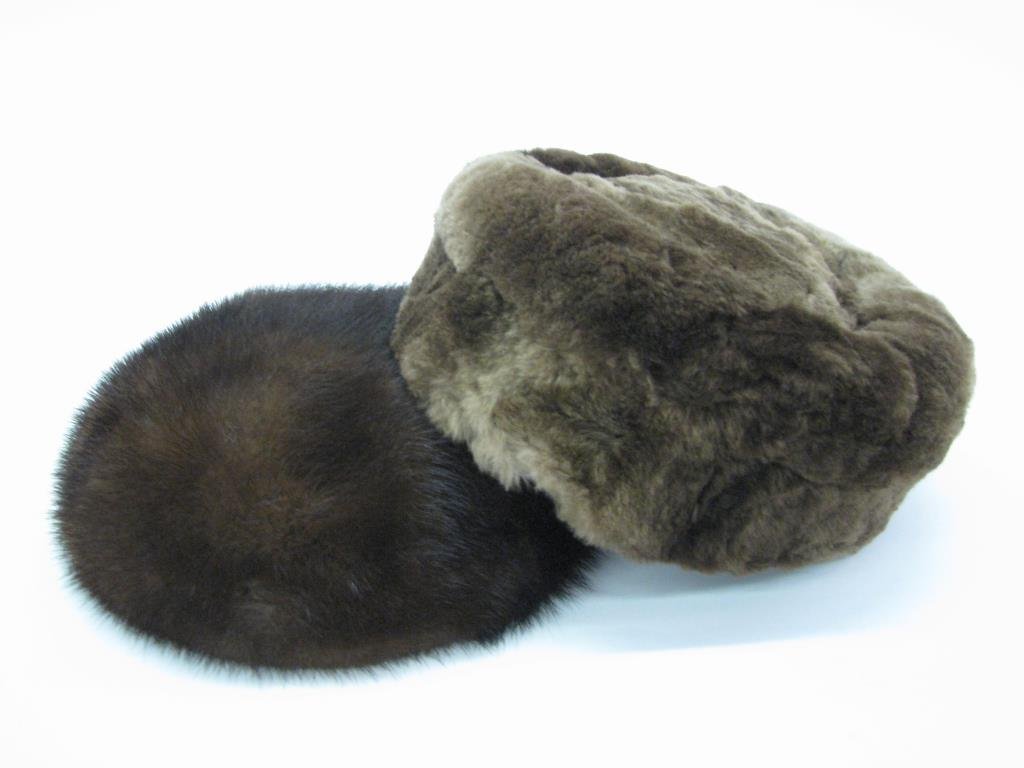 Two Vintage Fur Hats, Saks and Martha Todd: Lot of two vintage fur hats: 1. Saks Fifth Avenue Millinery Salon brown mink beret style cap with hair combs 2. Martha Todd sheared fur pill box with hair combs