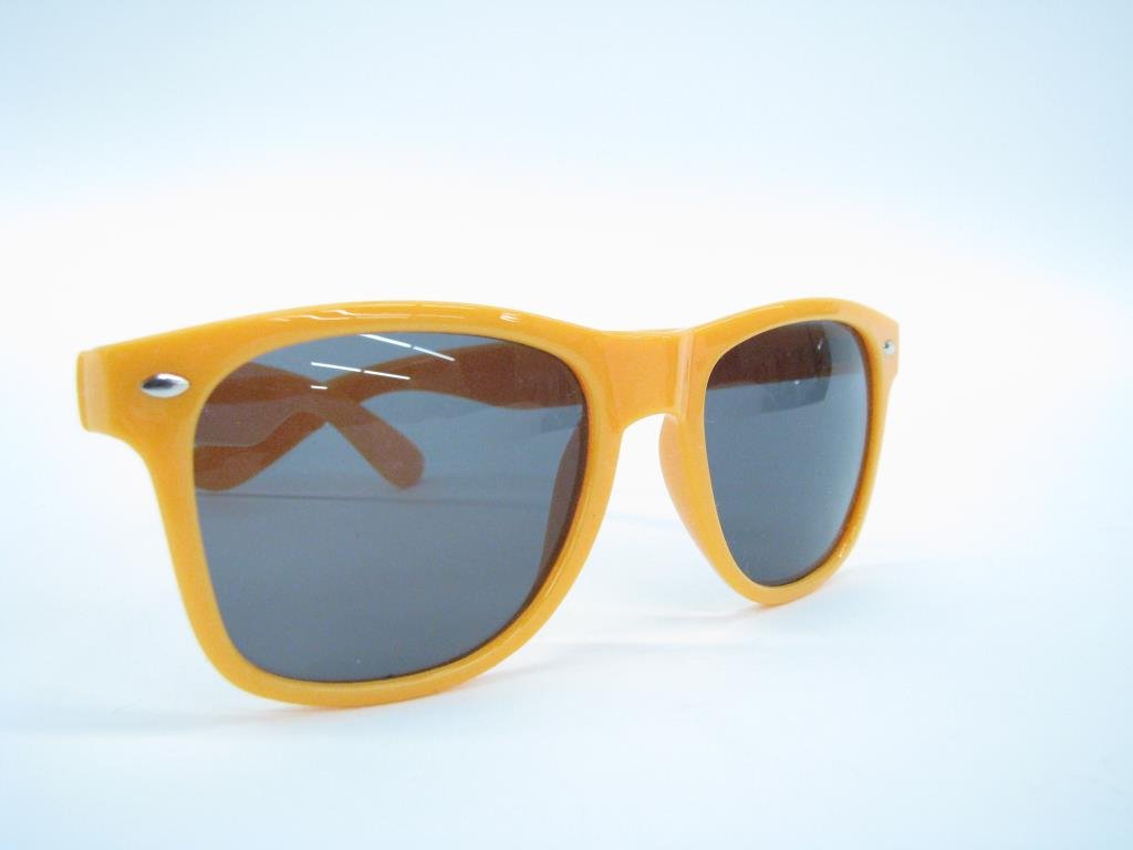 Veuve Clicquot Ltd Ed Wayfarer Sunglasses: Veuve Clicquot limited edition unisex Wayfarer sunglasses