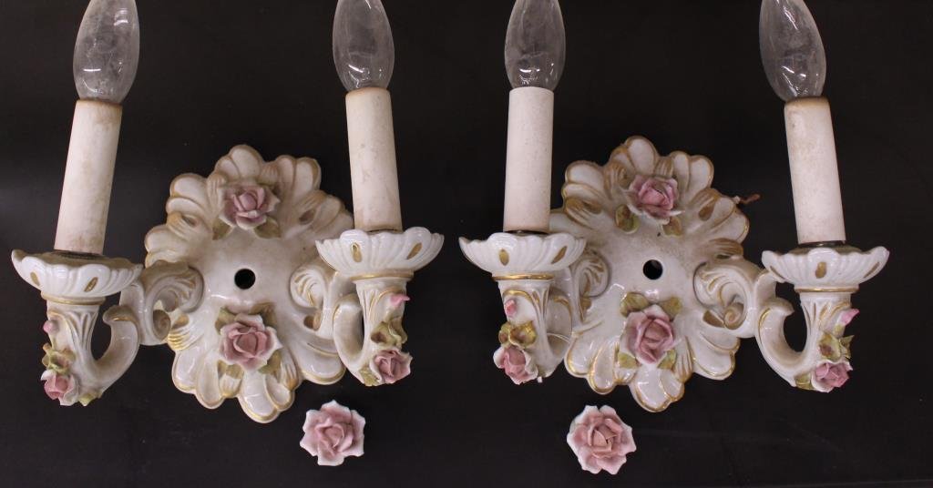 Italian Porcelain Chandelier and Sconces: A vintage Italian porcelain 5-light chandelier and matching 2-light sconces, Capodimonte in the Dresden style, chandelier is 17" diameter and 20" high, circa mid-20th century