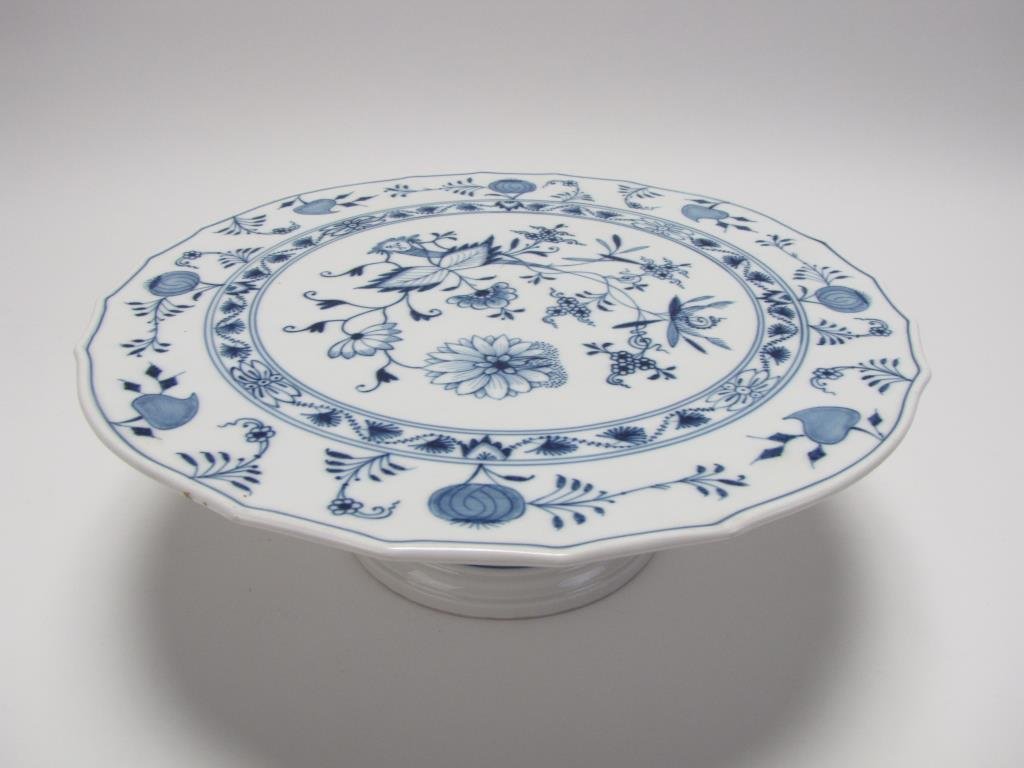Meissen Blue Onion Pedestal Cake Plate: Meissen Blue Onion Pedestal Cake Plate, circular form with barbed rim, blue floral decoration, crossed swords mark on base, 13" diameter