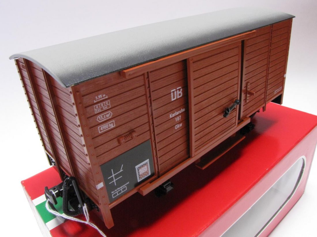 LGB G Scale #4035 Box Car (1 of 2)