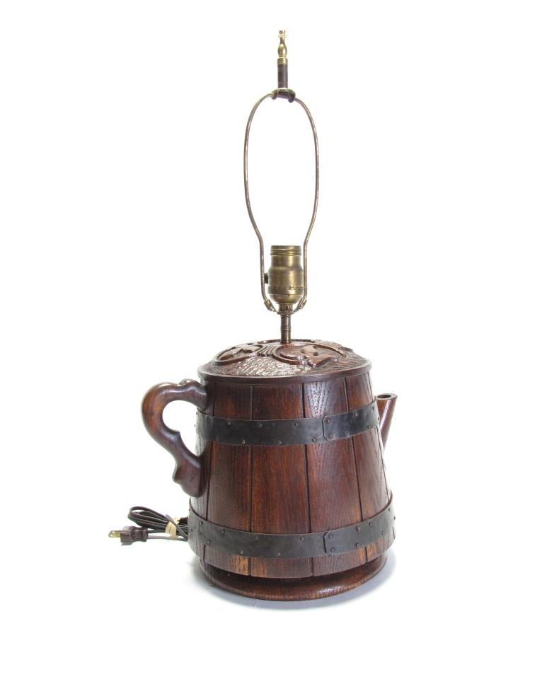 Romweber Viking Oak Teapot Lamp (1 of 3)
