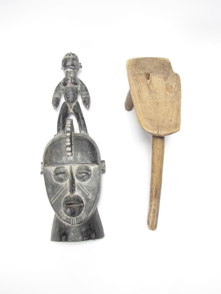 Two African Tribal Carved Figures (1 of 4)