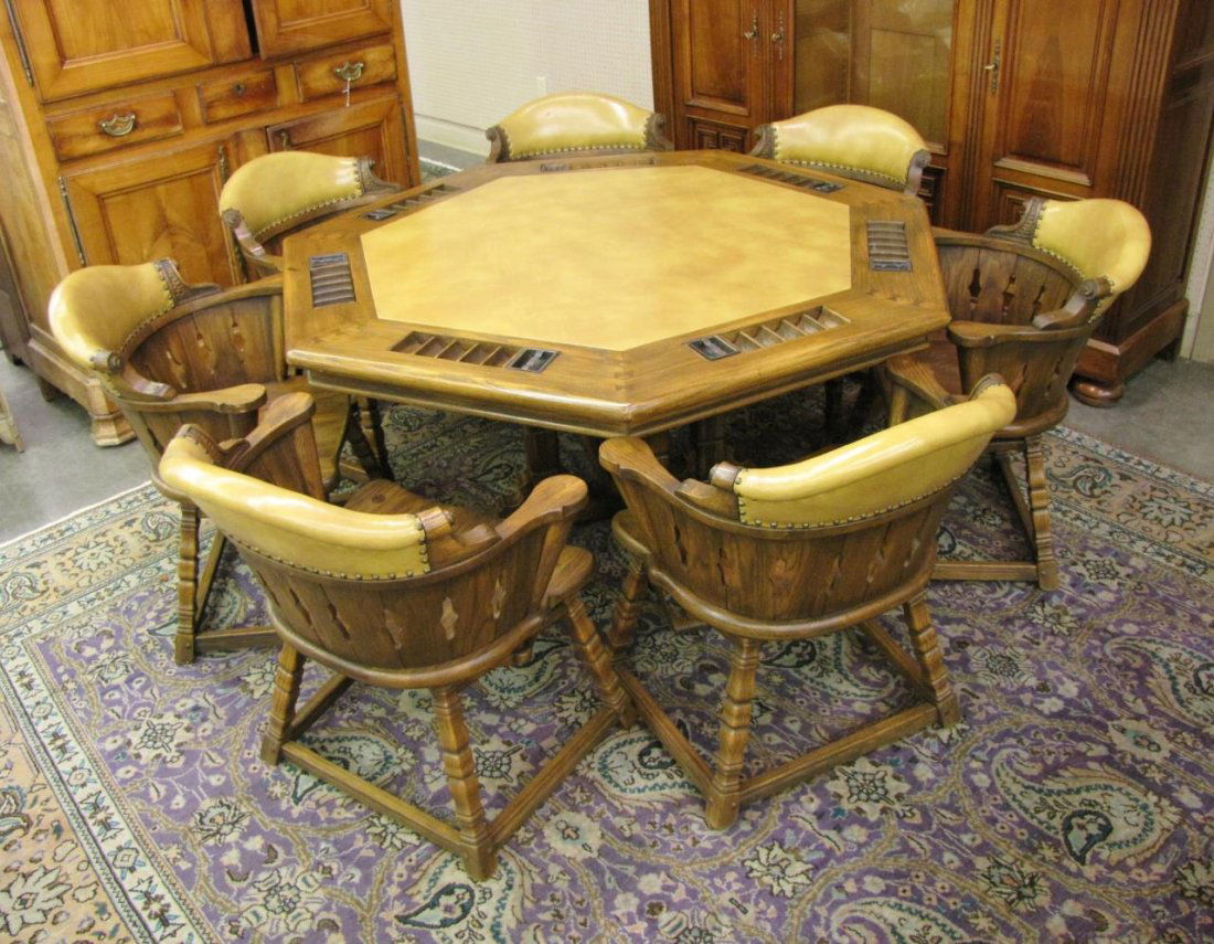 Romweber Viking Oak 7Top Poker Table, Chairs Lot 0640