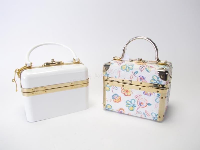 Two Vintage Purses (1 of 2)