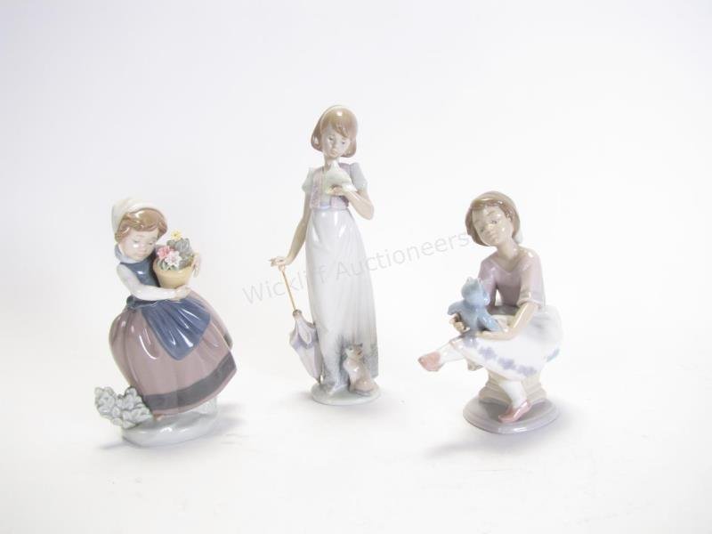 Three Lladro Porcelain Figures (1 of 6)