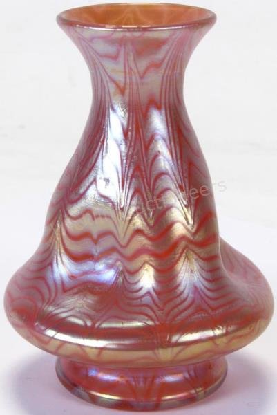 Loetz Phanomen Art Glass Vase (1 of 4)