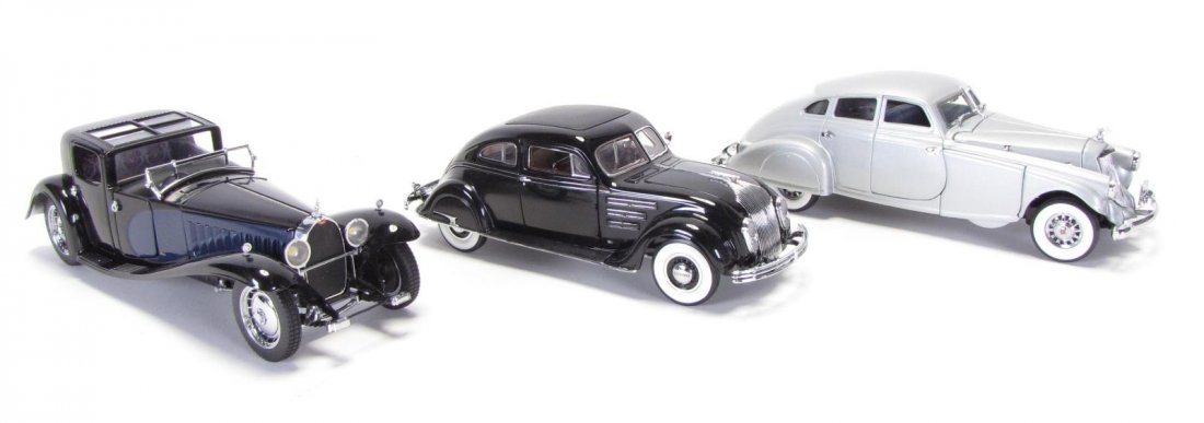Three Danbury & Franklin Mint Die Cast Cars (1 of 4)
