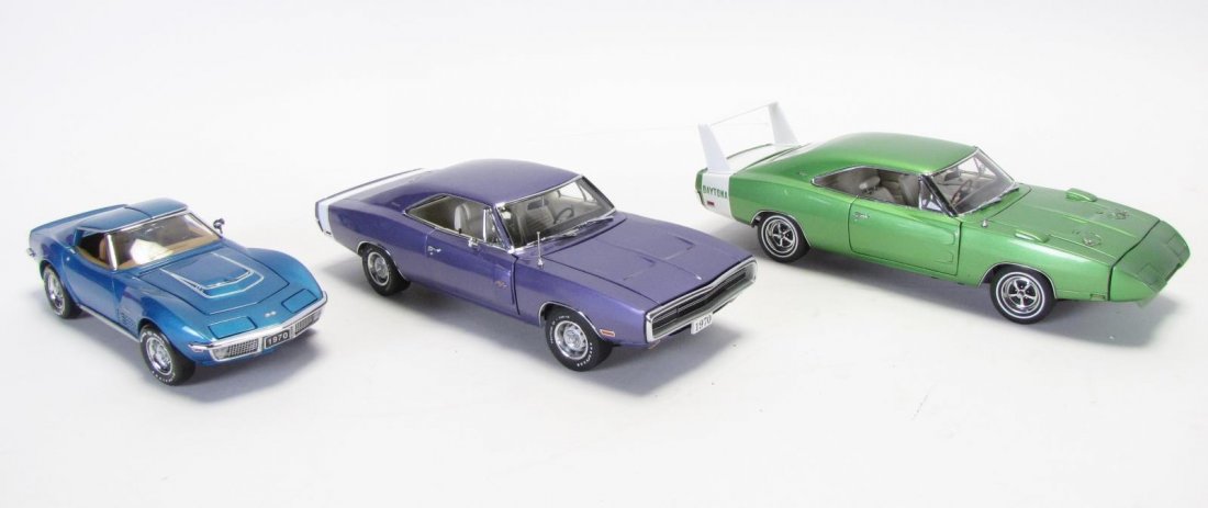 Three Danbury and Franklin Mint Die Cast Cars (1 of 4)