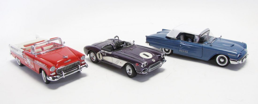 Three Danbury and Franklin Mint Die Cast Cars (1 of 5)
