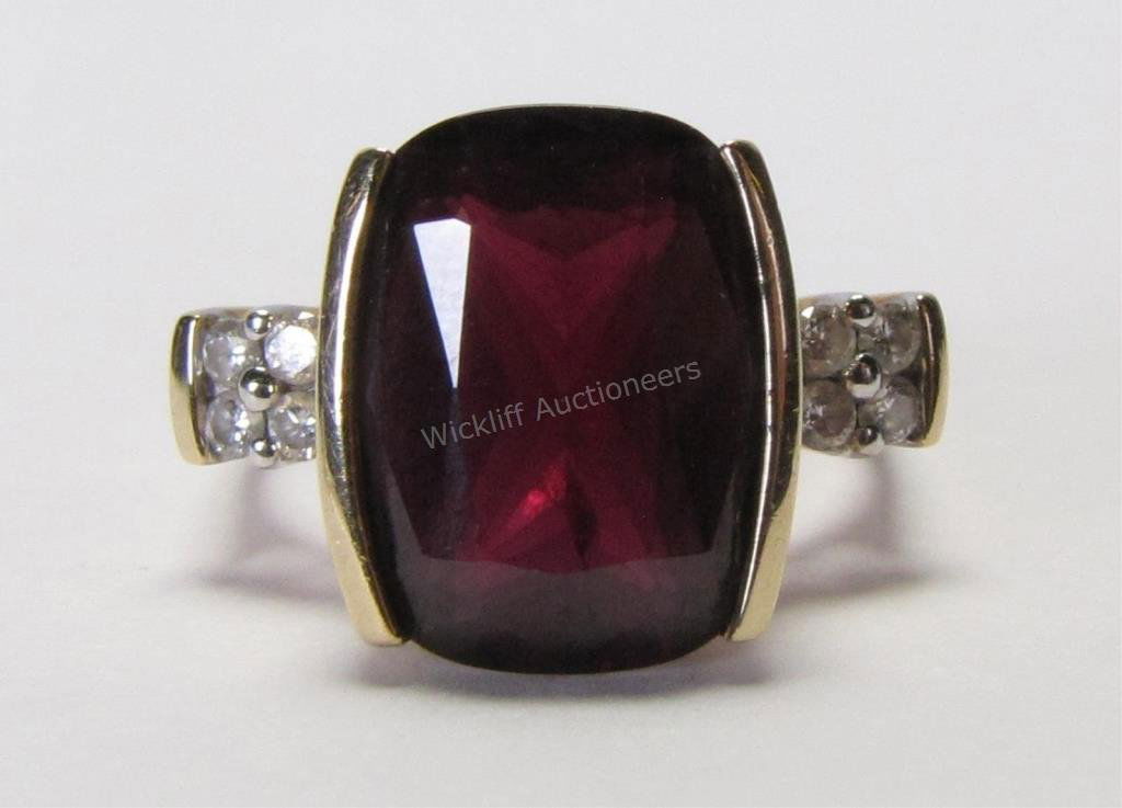 14K Garnet, Diamond Ring (1 of 3)