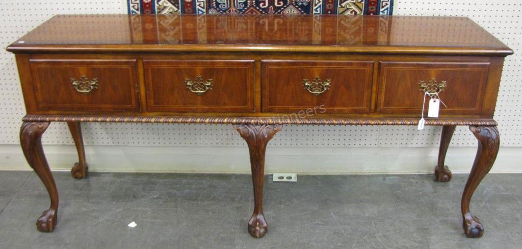 Baker Furniture Period-Style Console (1 of 2)
