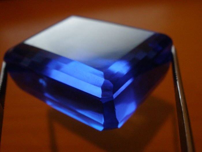 Blue Topaz 143.60 ct. Emerald cut (1 of 4)
