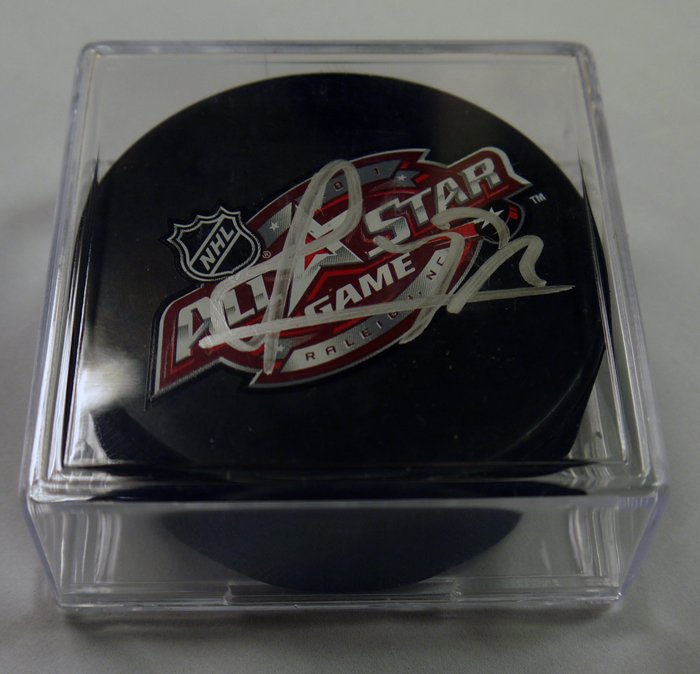 Martin Havlat Autographed All-Star Puck with case: Martin Havlat Autographed All-Star Puck - 2011. Authenticated by Sports Memorabilia. Presentation case included.