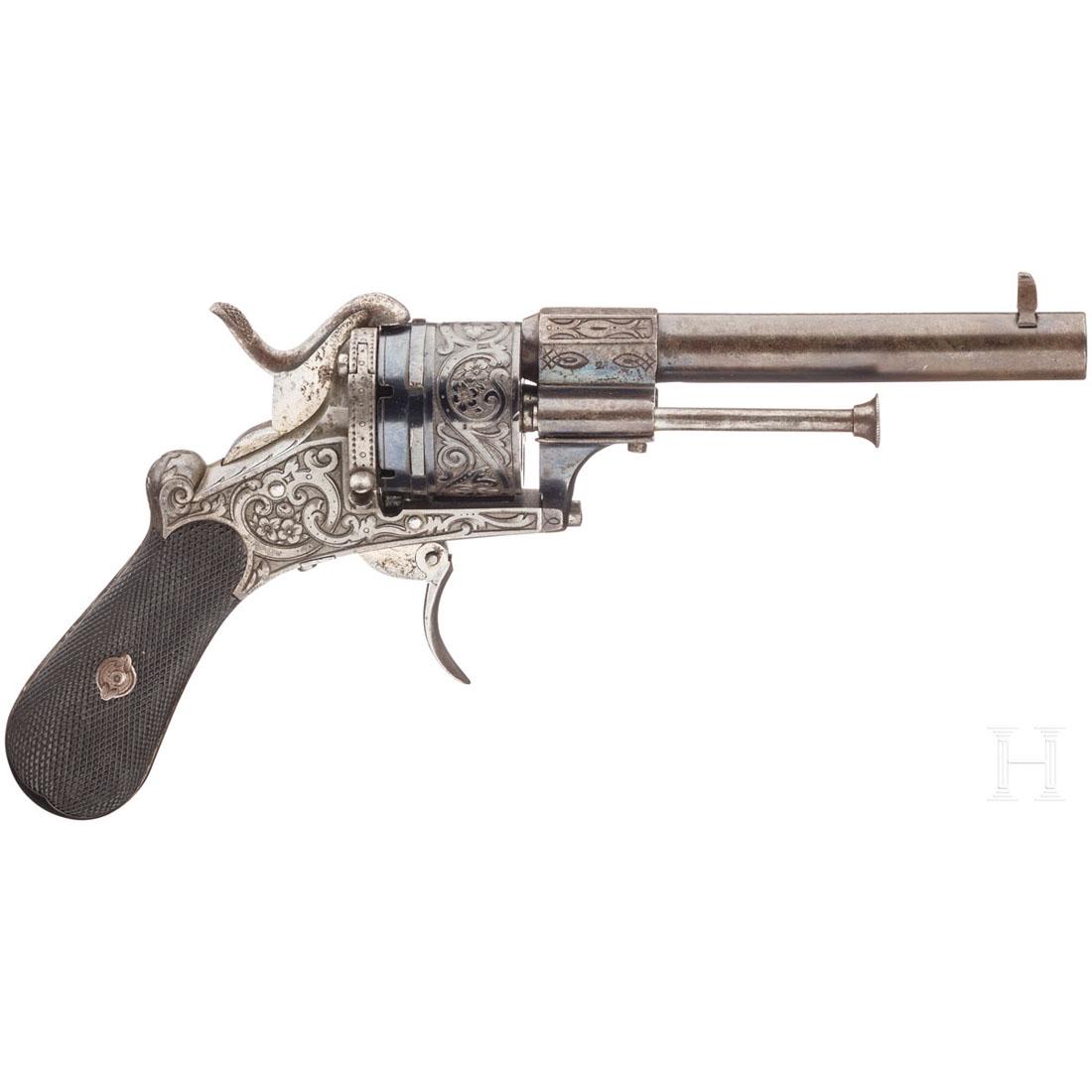 A pinfire revolver, LePage, Paris: Kal. 9 mm Lefaucheux, Nr. 246916, SA/DA, nahezu blanker 12 cm Lauf, sechsschÃ¼ssig. ELG/Stern Beschuss und Krone/N Beschaumarke. Lauf und gravierte Trommel mit originaler, teilweise dÃ¼nner Hochgl