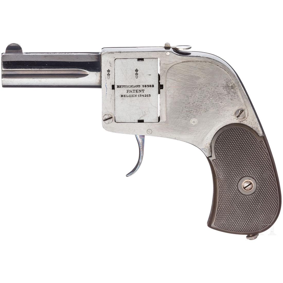 BÃ¤r-Pistole: Kal. 6,35 mm Brown., Nr. 9668, Blanke LÃ¤ufe, LÃ¤nge 61 mm. VierschÃ¼ssig. Beschuss Doppelkrone/U. Klappabzug. Laufoberseite gemarkt "BÃ¤r-Pistol", vorne am Rahmen frÃ¼hes S & S-Logo "Wilder