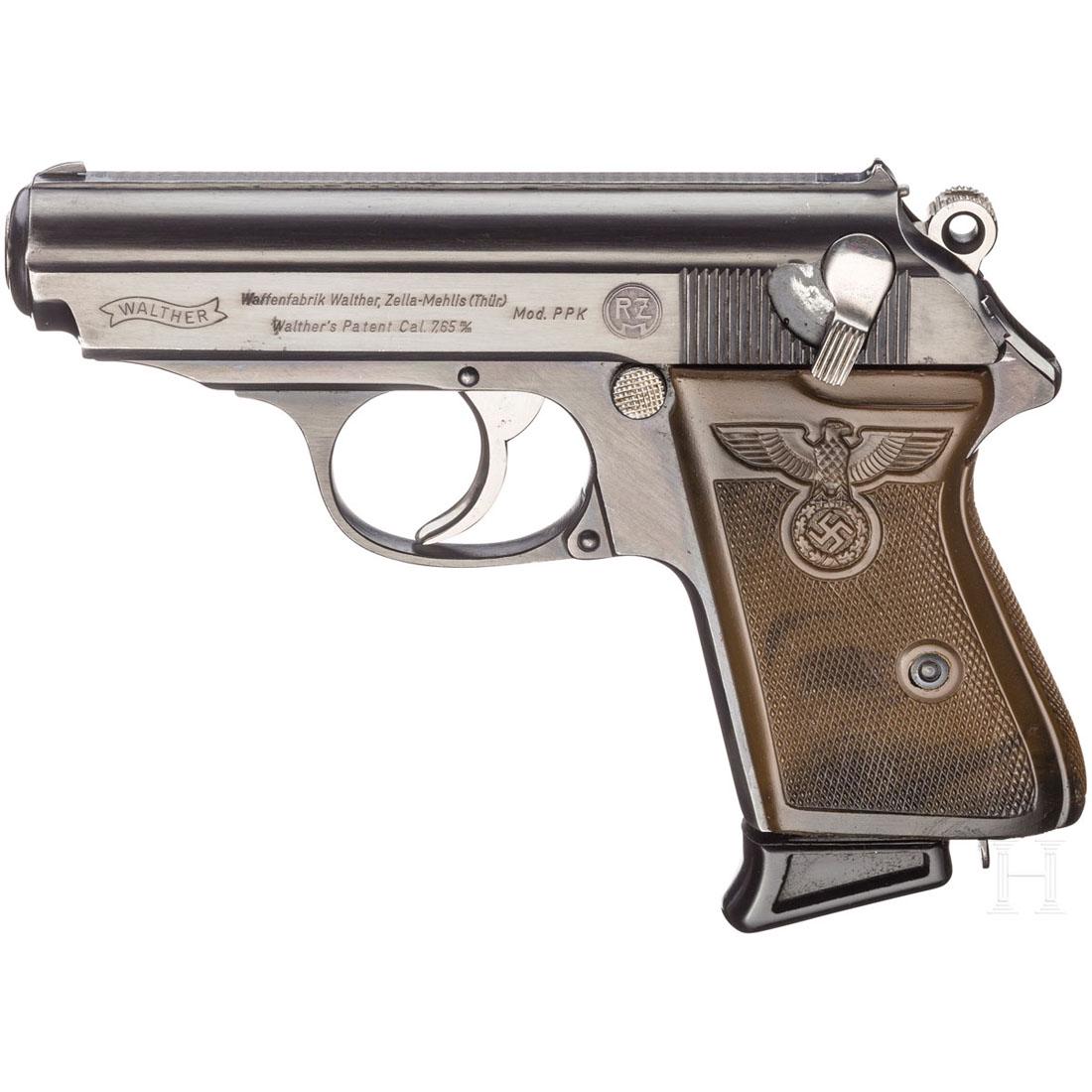 Walther PPK, ZM, RZM: Kal. 7,65 Brow., Nr. 285845 k, Blanker Lauf. SiebenschÃ¼ssig. Beschuss Adler/N. 60Â°-Sicherung. Signalstift. Links am Schlitten verkleinerte, nach links versetzte Standardbeschriftung, rechts dane