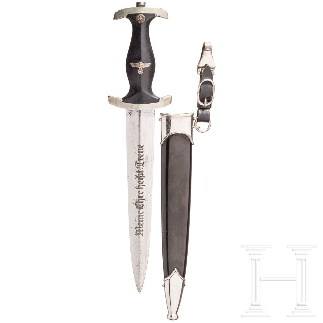 A SS service dagger M 33, made from old and new parts: Aus Alt- und Neuteilen zusammengestellter Dolch (assembled from old and new parts). Klinge (fleckig) mit DevisenÃ¤tzung und quartseitiger Herstellercodierung "RZM M 7/95 - RZM 1222/39 SS". Neusilber