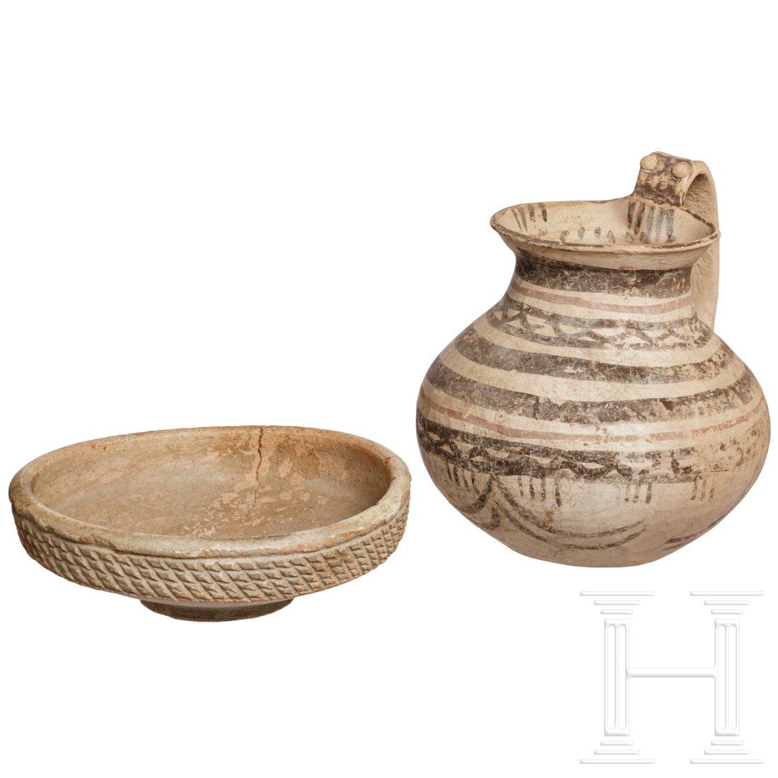 An Italian bowl and a Daunian jug, 5th - 1st century (1 of 3)