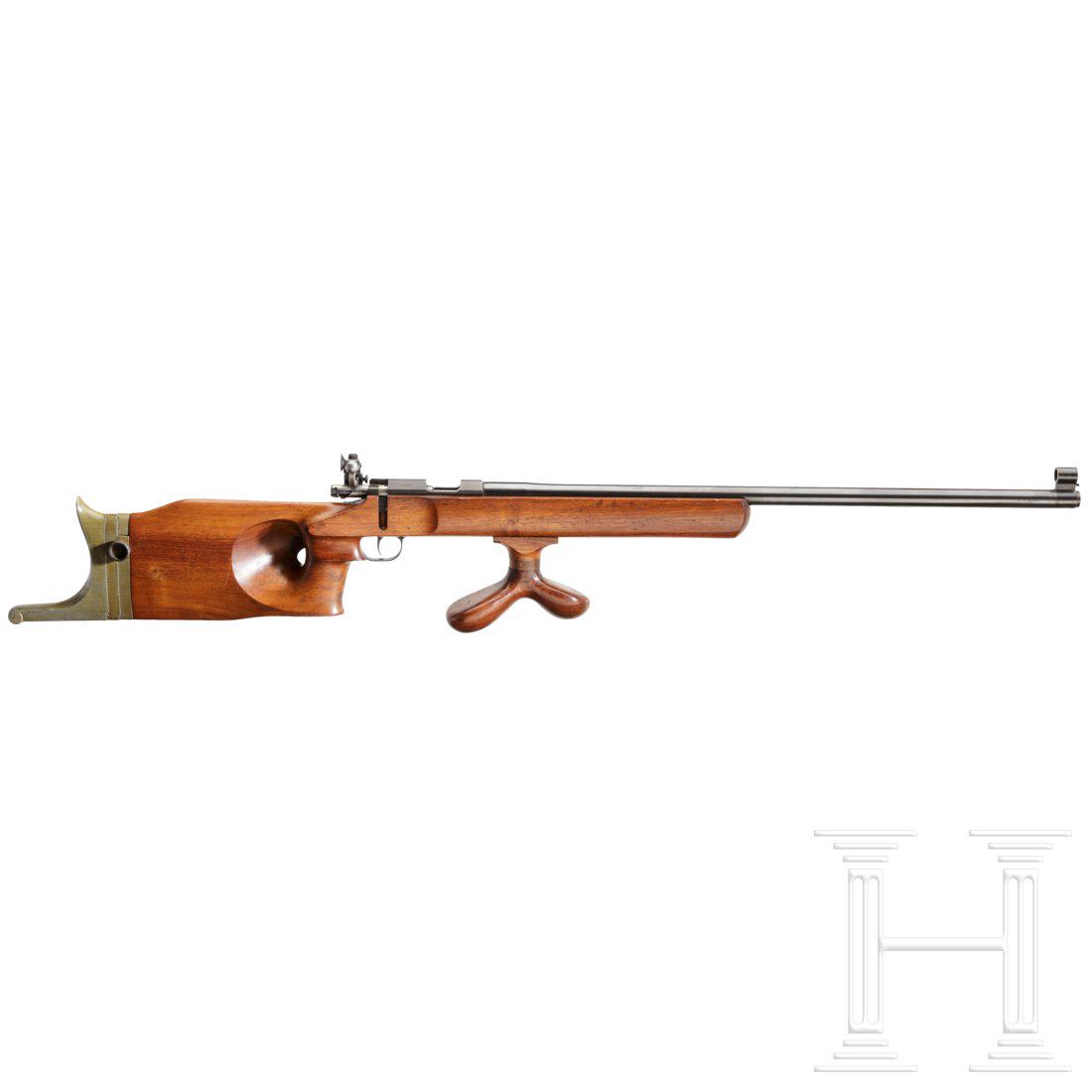 EinzelladerbÃ¼chse Valmet M 55, mit Diopter: EinzelladerbÃ¼chse Valmet M 55, mit DiopterCal. .22 l.r., SN. 6022, schwerer, blanker Matchlauf mit Korntunnel. LÃ¤nge 76 cm. GÃ¼ltiger Beschuss. Auf der HÃ¼lse markiert mit "Valmet Tourulan T