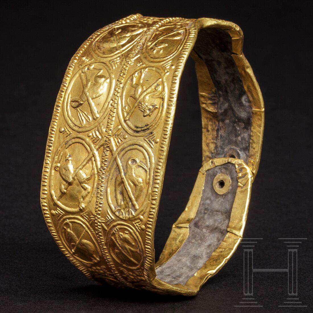 A Polish gold and silver bracelet, 12th - 13th century (1 of 6)