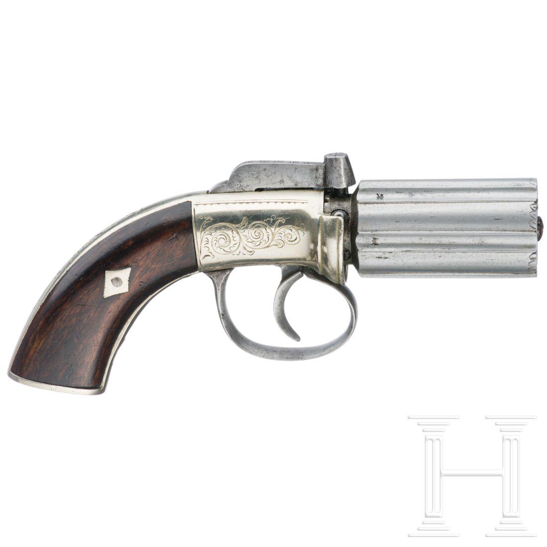 A six-shot percussion pepperbox revolver: A six-shot percussion pepperbox revolverCal. .38(Blackpowder), SN. ohne, Laufbündel mit glatten Seelen, Länge 65 mm, div. Abnahmen. Gesamtlänge 200 mm. Ohne Hersteller. Systemkasten mit