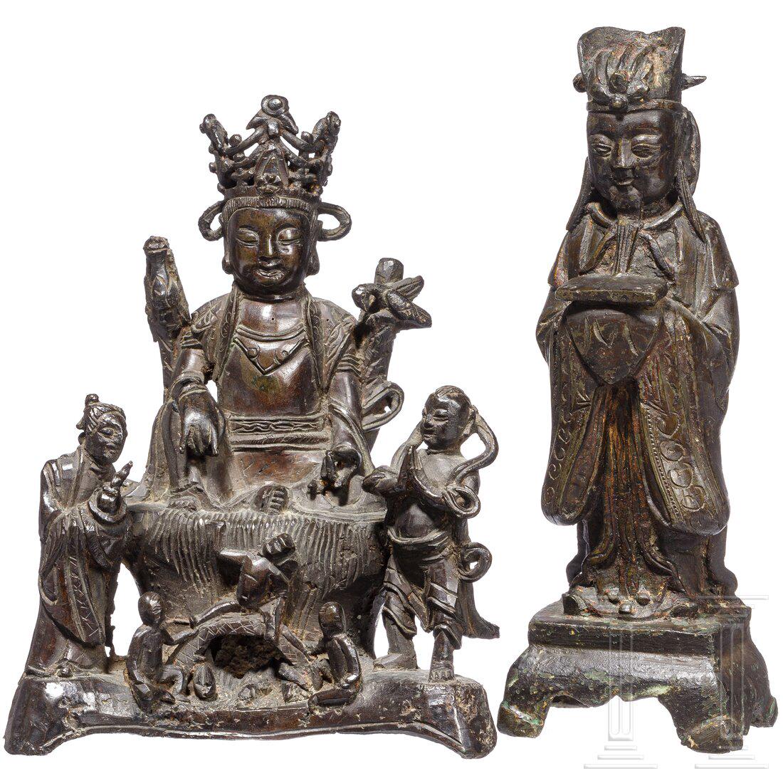 Two Chinese cast iron figures, 19th century (1 of 10)